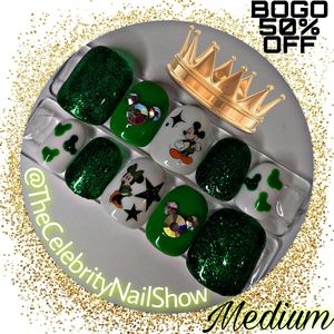 MAGIC MANI press on nails MICKEYS LUCK size Medium